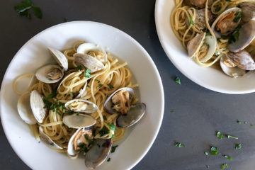 This is how you make easy linguine and clams in under 30 minutes.
