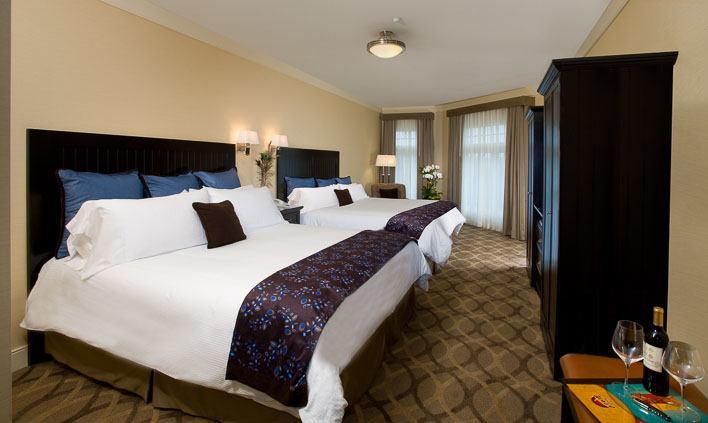 West Inn and Suites Carlsbad family hotel
