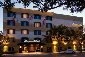 The Empress Hotel La Jolla boasts an awesome location, one of La Jolla's best restaurants and nice rooms at a reasonable price.