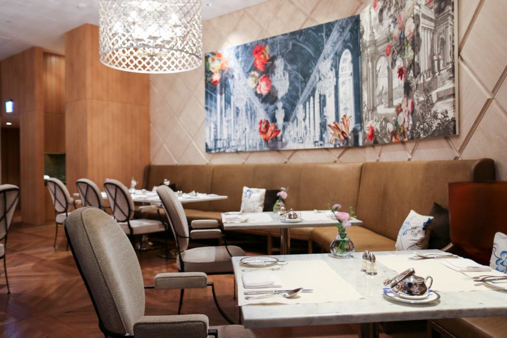 The Oriental Lounge dining area at Mandarin Oriental, Taipei