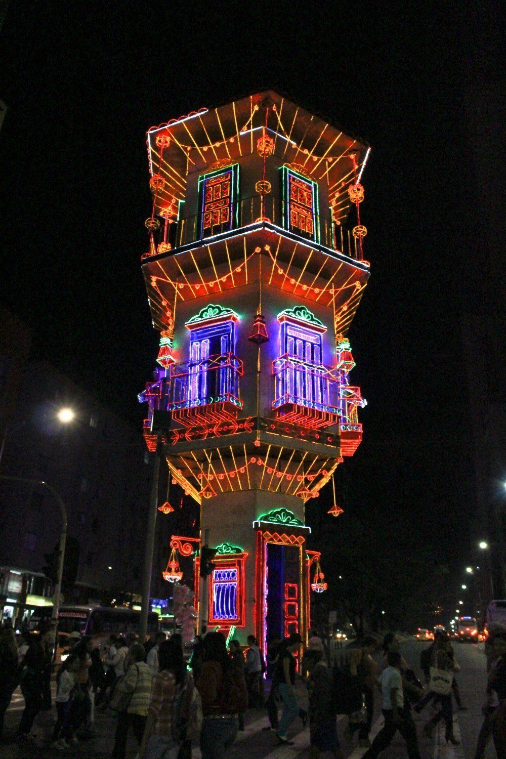 Alumbrado Navideno en Medellin- Turismo