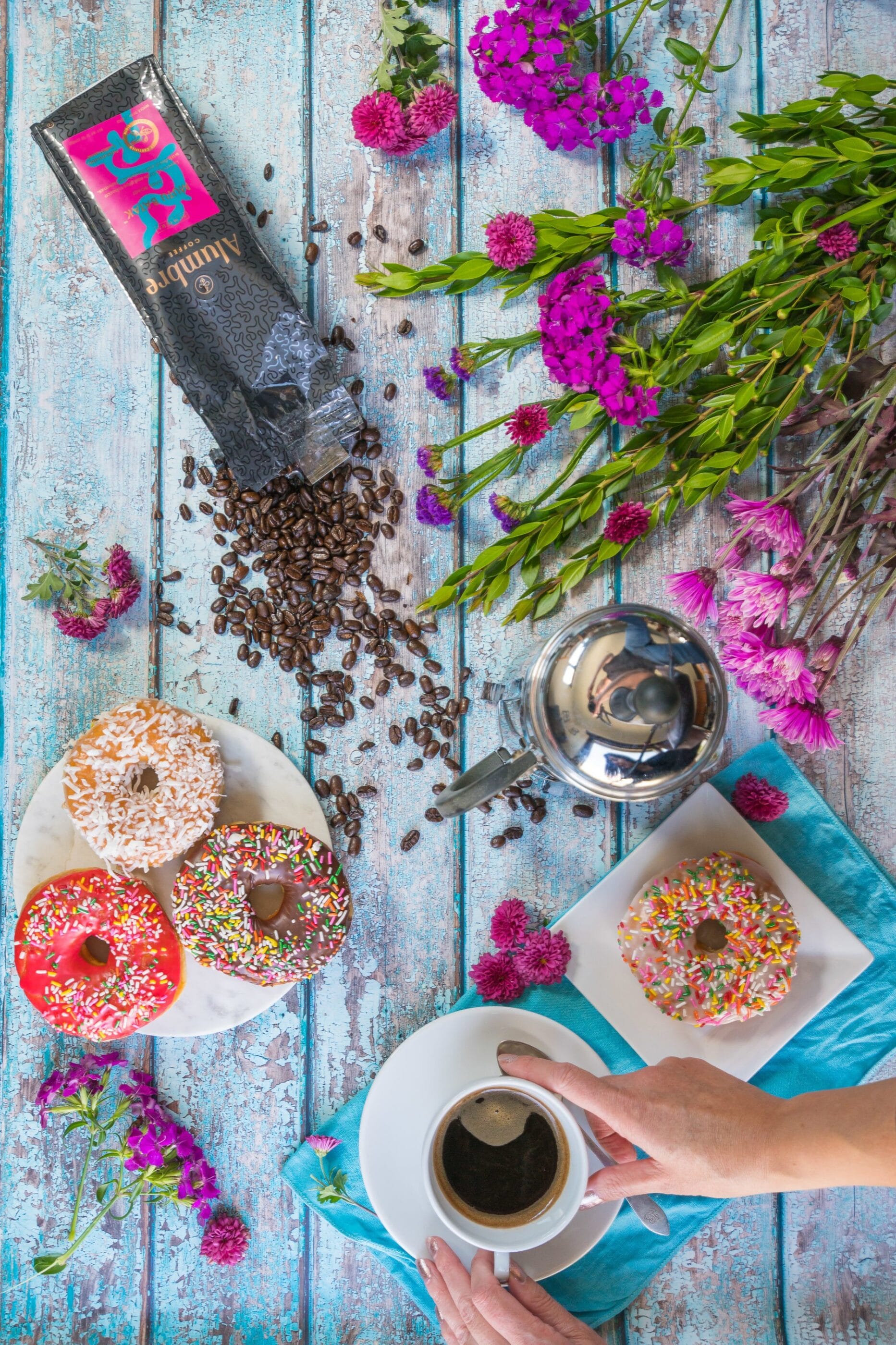 Alumbre Coffee Review: Small-batch, artisan coffee from a company who takes care of their workers and has the environment in mind.