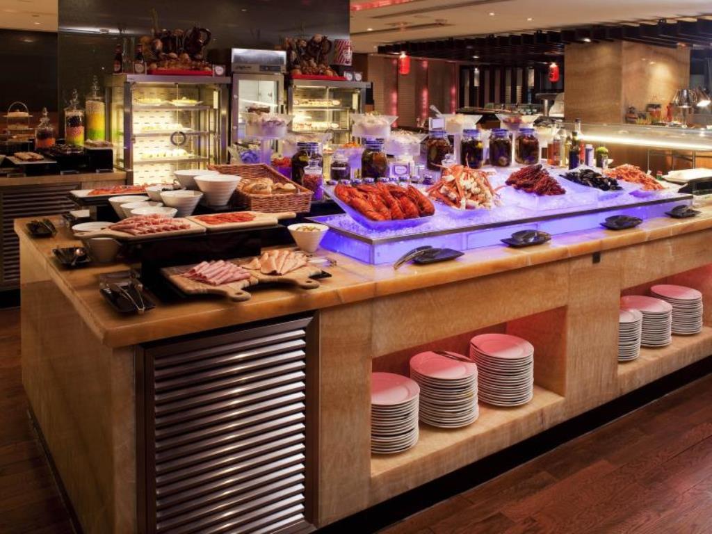 The Executive Lounge at Holiday Inn Golden Mile, a four-star Hong Kong hotel.