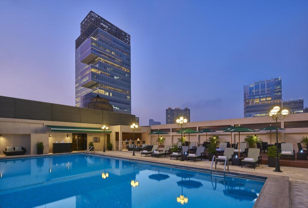 The pool at Holiday Inn Golden Mile, a four-star Hong Kong hotel.