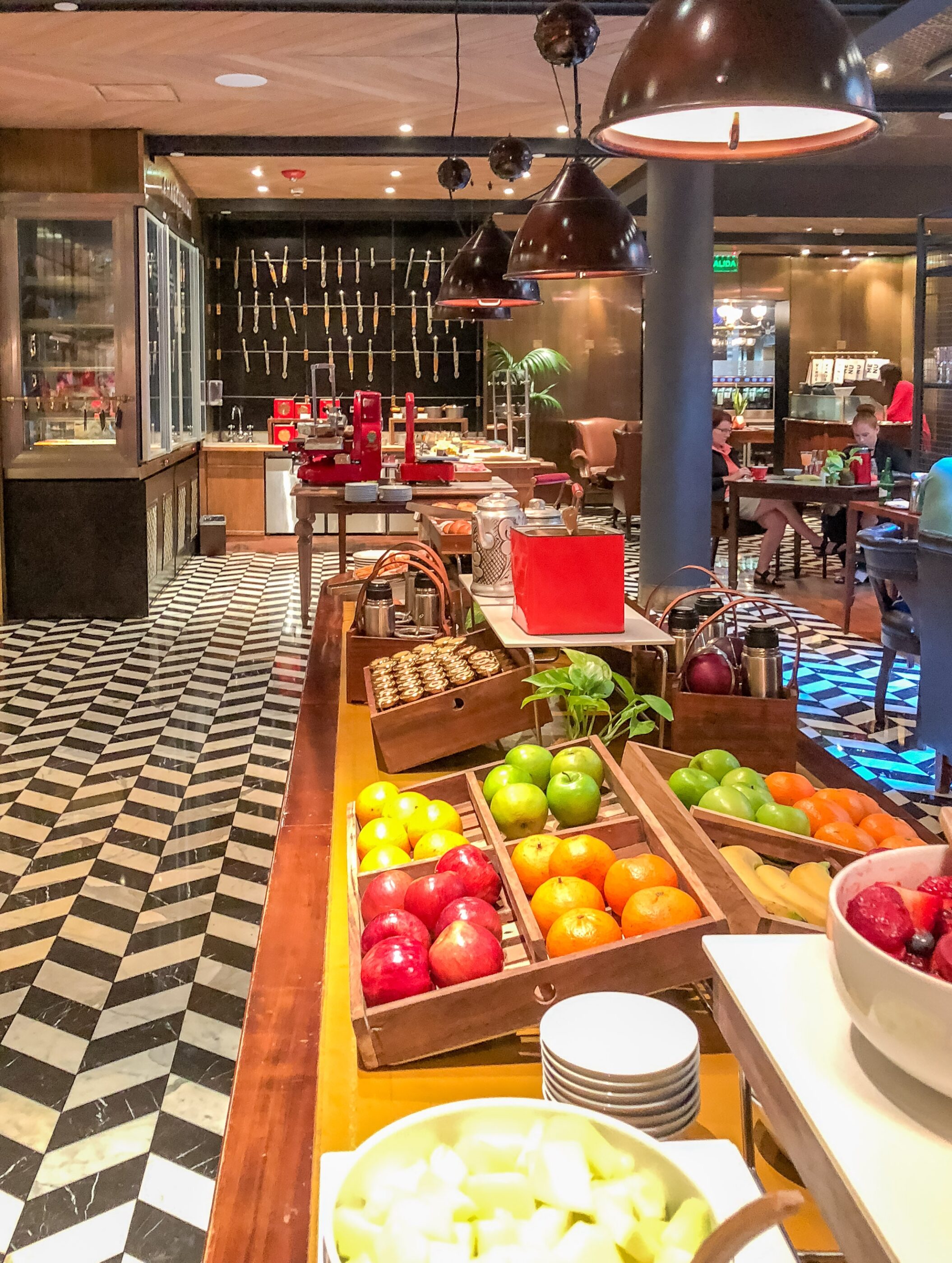 Four Seasons Buenos Aires breakfast at Elena