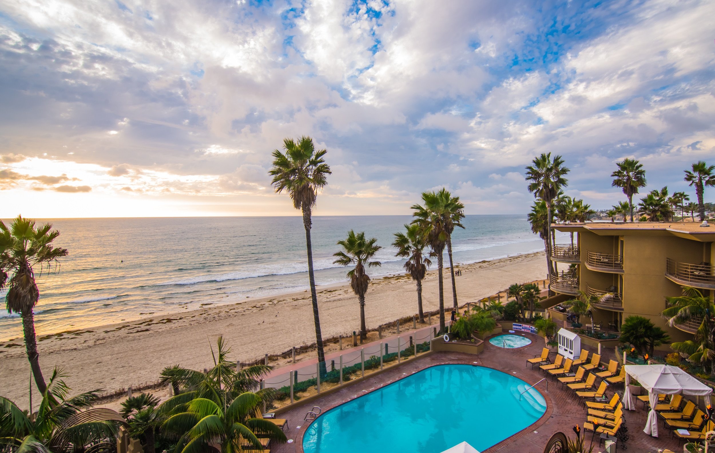 Pacific Terrace has one of the best San Diego hotel pools