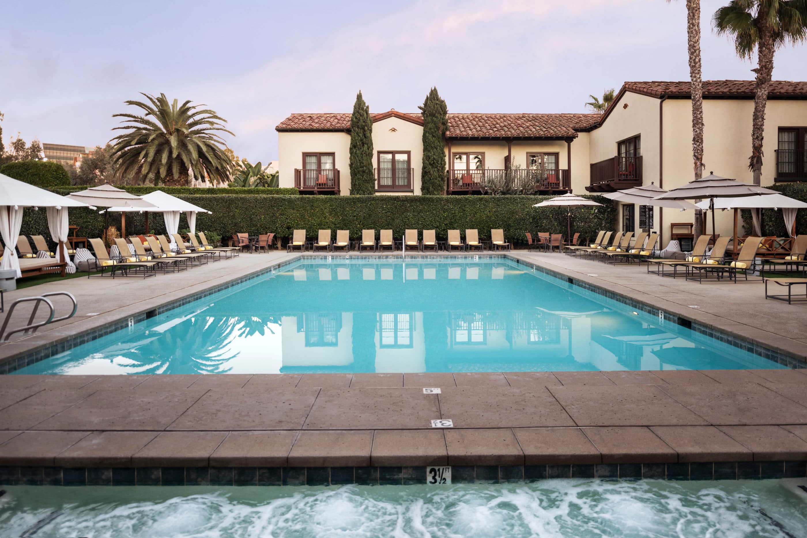 17 Best La Jolla Hotels Reviewed: Beach, Luxury, Cheap In San Diego 17 Best La Jolla Hotels Reviewed: Beach, Luxury, Cheap In San Diego