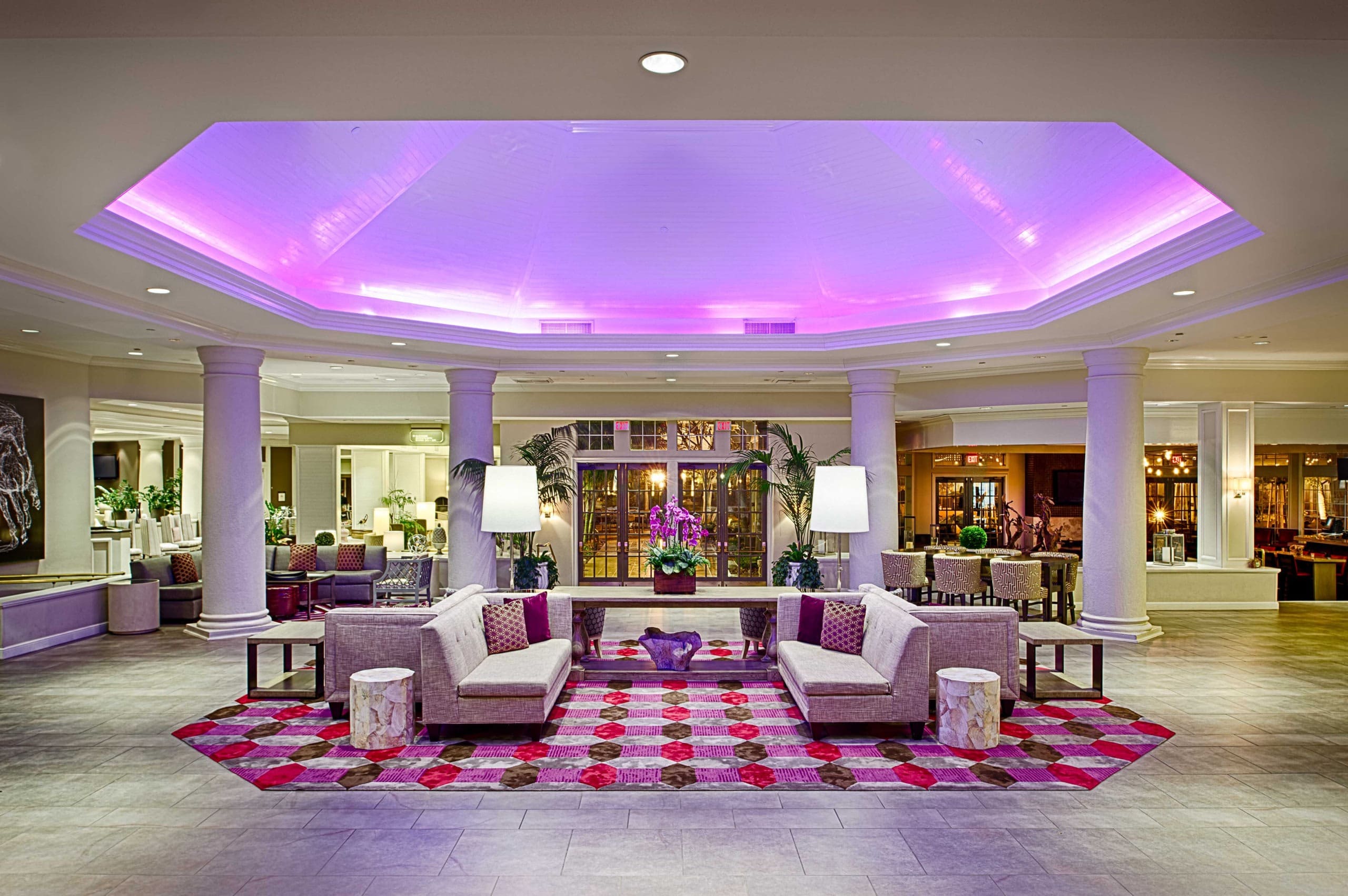 The lobby of Hilton San Diego/Del Mar