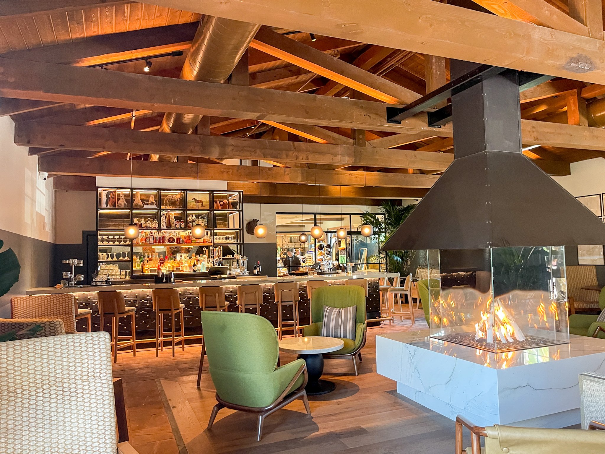 Trading Post lobby bar area.