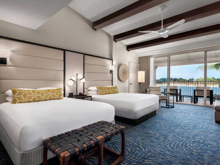 Studio room with balcony at San Diego Mission Bay Resort