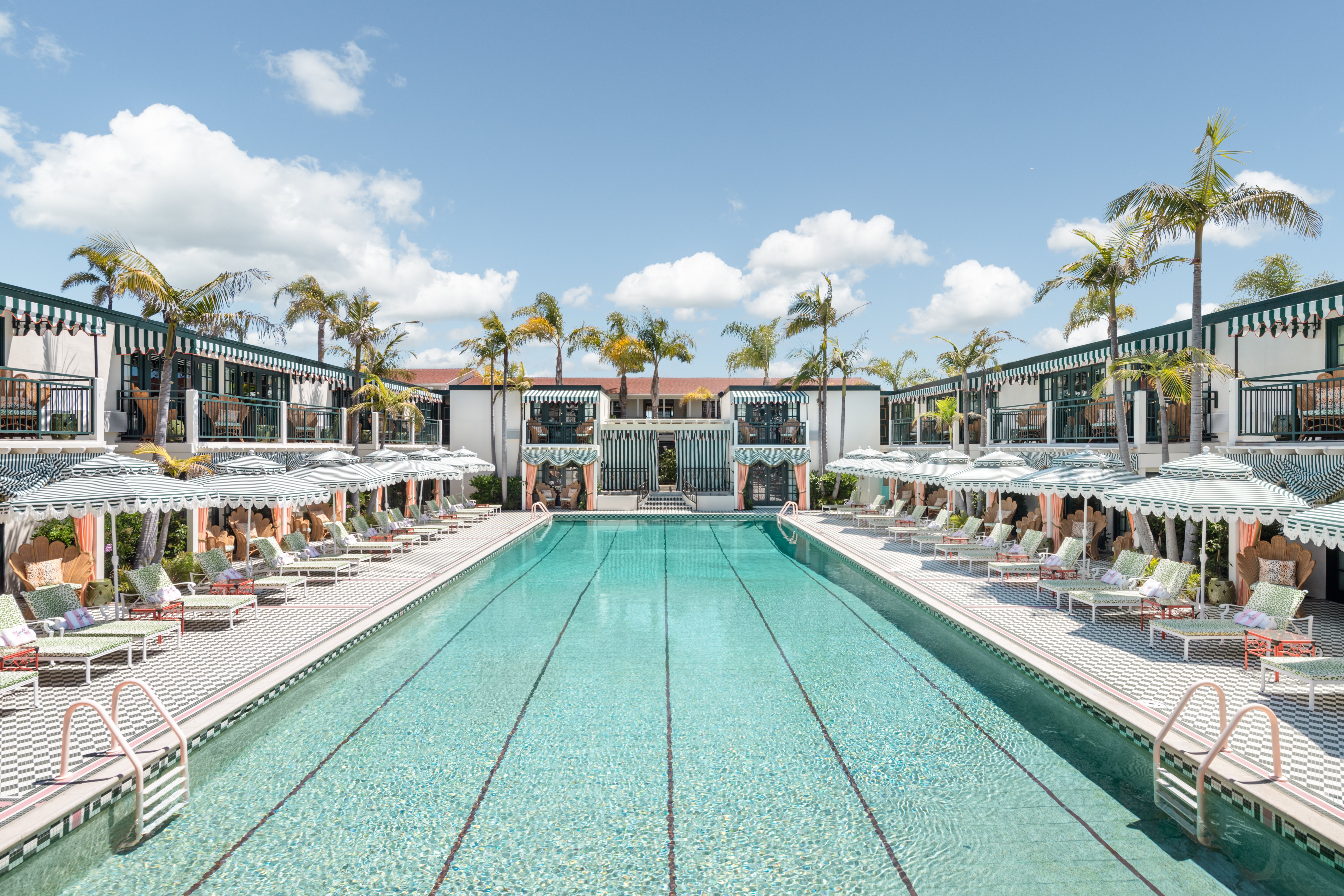 The famous pool at Lafayette Hotel in San Diego.