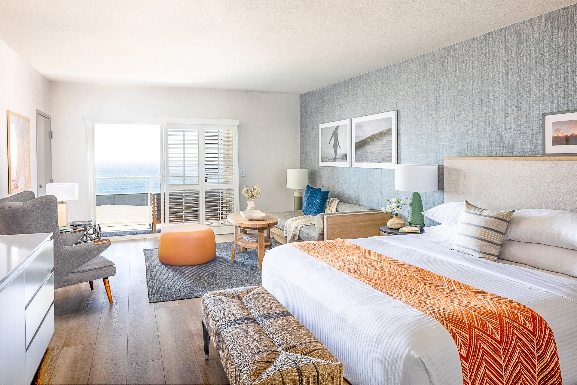 A king room interior at Beach Terrace, one of Carlsbad's best hotels on the beach.