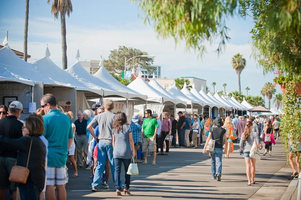 The La Jolla Art and Wine Festival is a major fundraiser for La Jolla elementary schools.