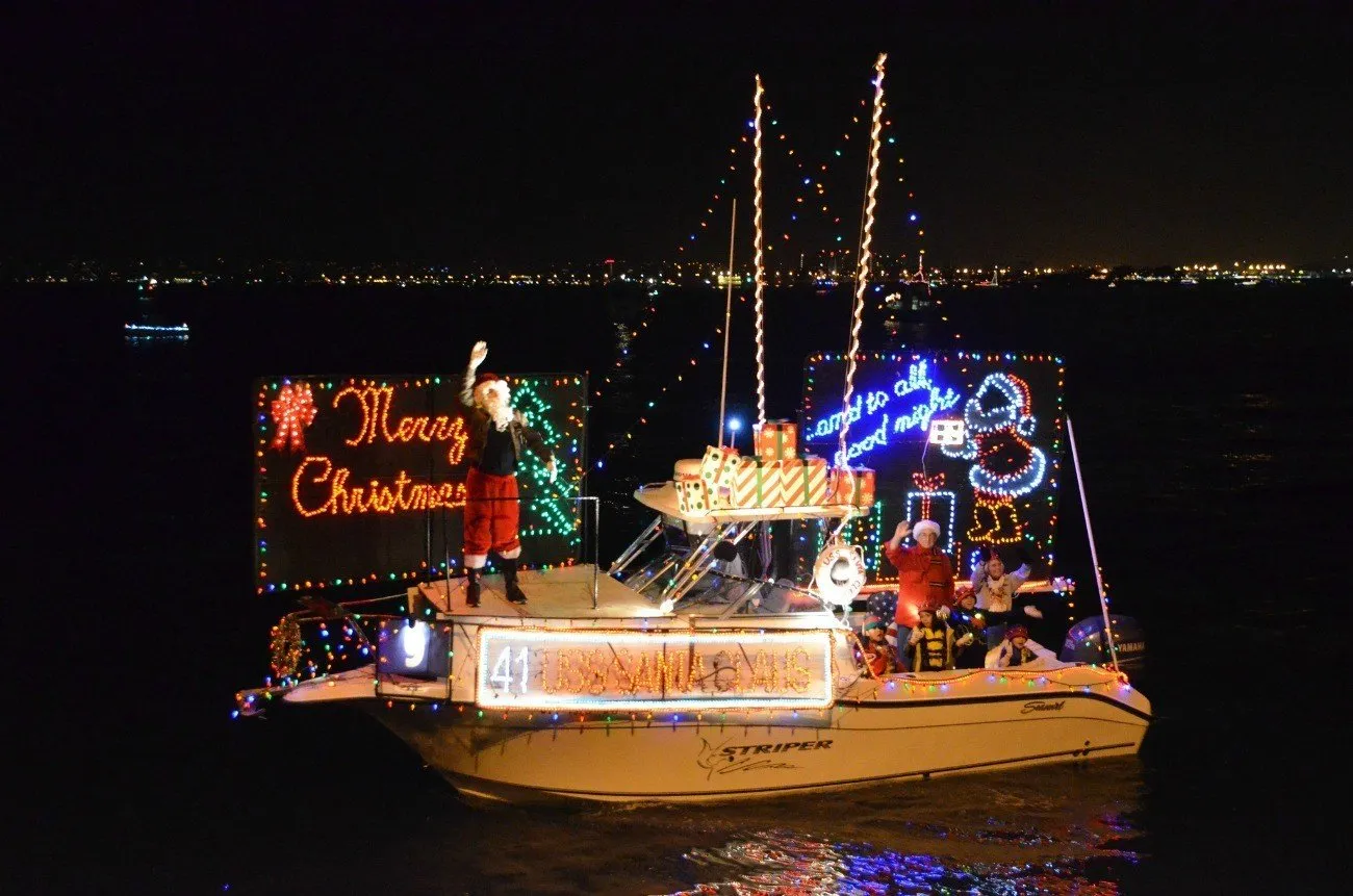 The San Diego Bay Parade of Lights - Photo by Flickr/Port of San Diego