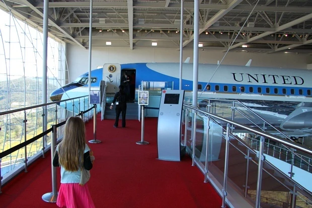 Ronald Reagan Presidential Library Air Force One