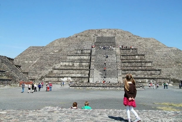 Teotihuacan pyramid of the sun