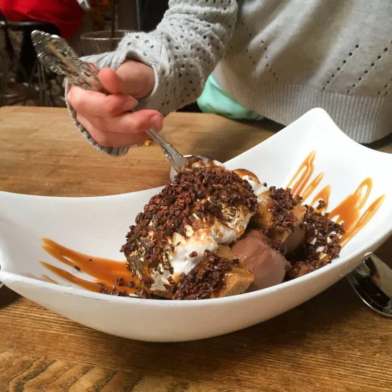 Behold, the Herringbone sundae with chocolate ice cream, sea salt blondies (!!!) , caramelized cocoa nibs, and creamy caramel.