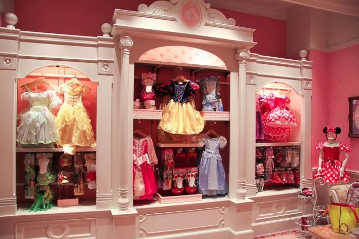 Dress Up Like A Princess: Hong Kong Disneyland's Bibbidy Bobbidy Boutique