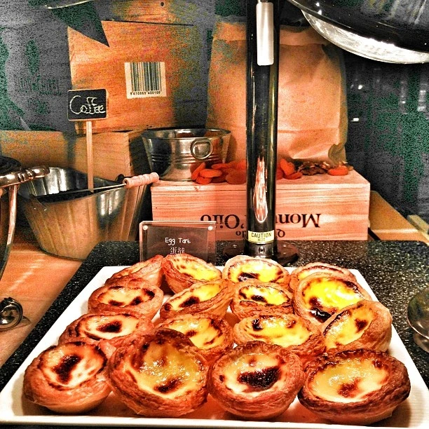 Things to do in Macau with kids-egg tarts