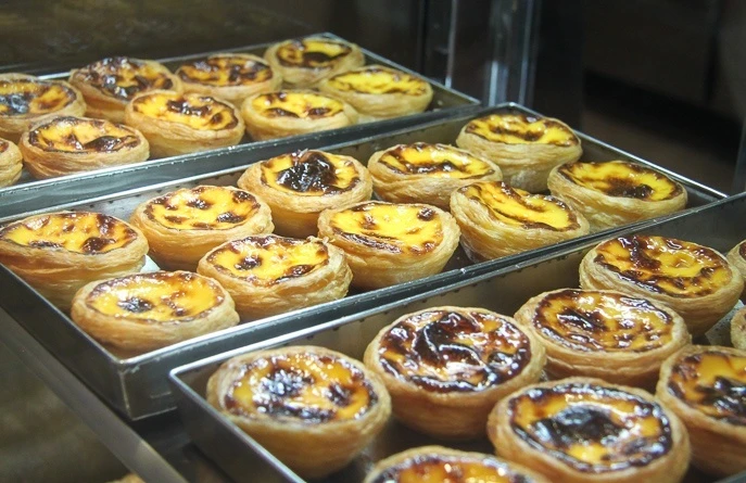 Four Seasons Hotel Macau with kids Lord Stow's egg tart