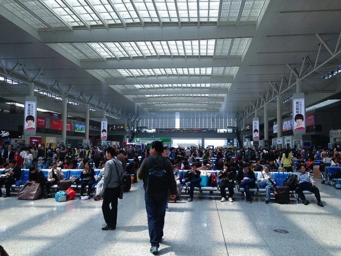 china high speed trains shanghai hongqiao