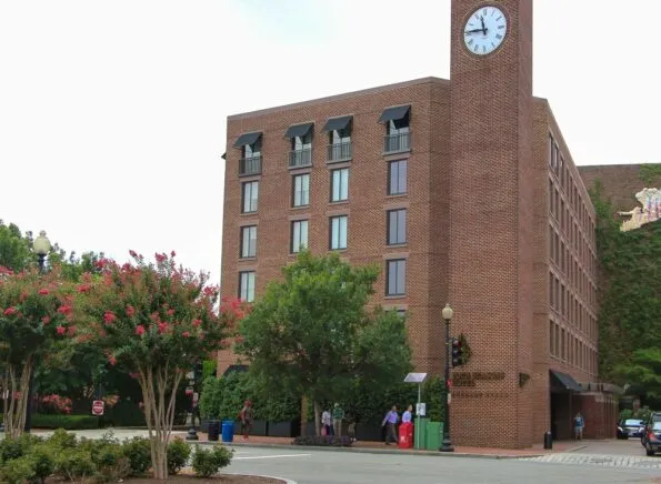 four seasons hotel washington dc location