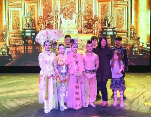 Chaoyang Theater acrobats in Beijing with kids