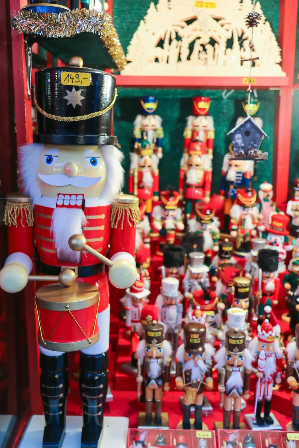 Nutcrackers in all sizes at the Nuremberg Christmas Market