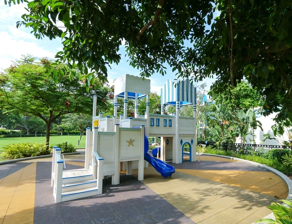 Outdoor play area at Disney's Hollywood Hotel in Hong Kong