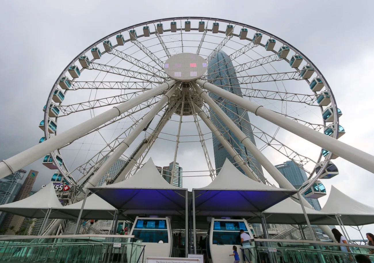 The Hong Kong Observation Wheel is a fun thing to do with kids (and without).