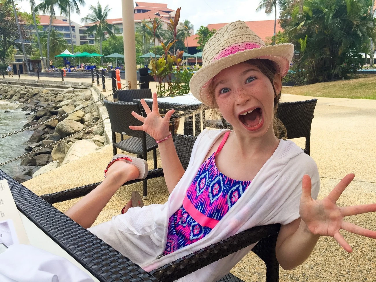 My daughter's imitation of the Dragonair logo