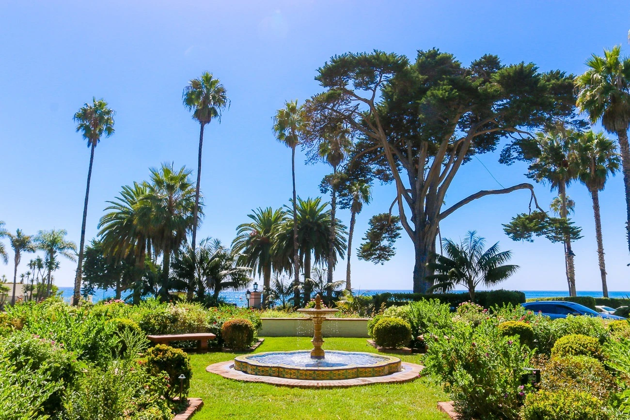 Fountain and garden at Four Seasons Resort The Biltmore Santa Barbara