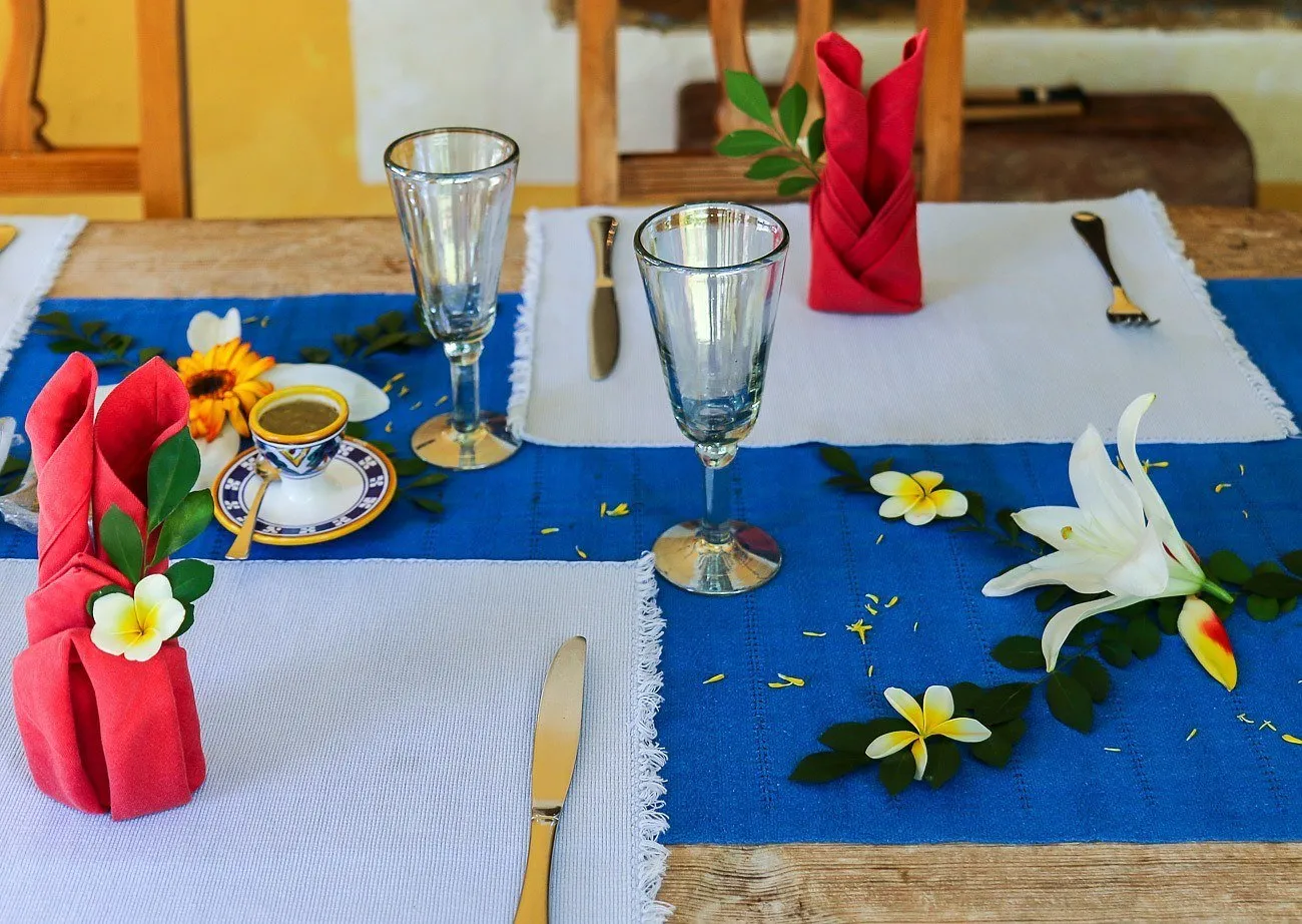 Table setting at Hacienda Petac