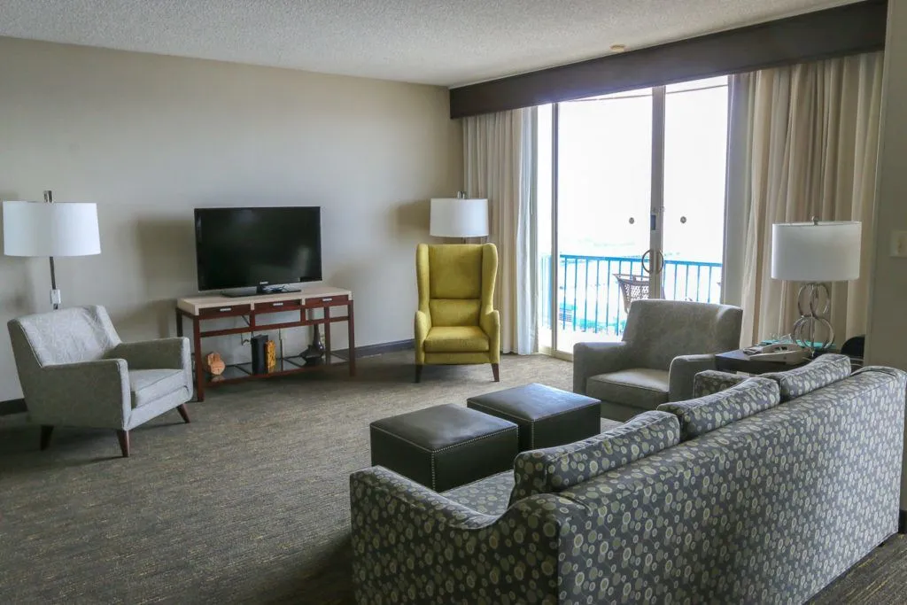 The living room in the Governor's Parlor Suite at Wyndham San Diego Bayside