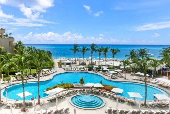 See why The Ritz-Carlton is the best Grand Cayman luxury hotel.