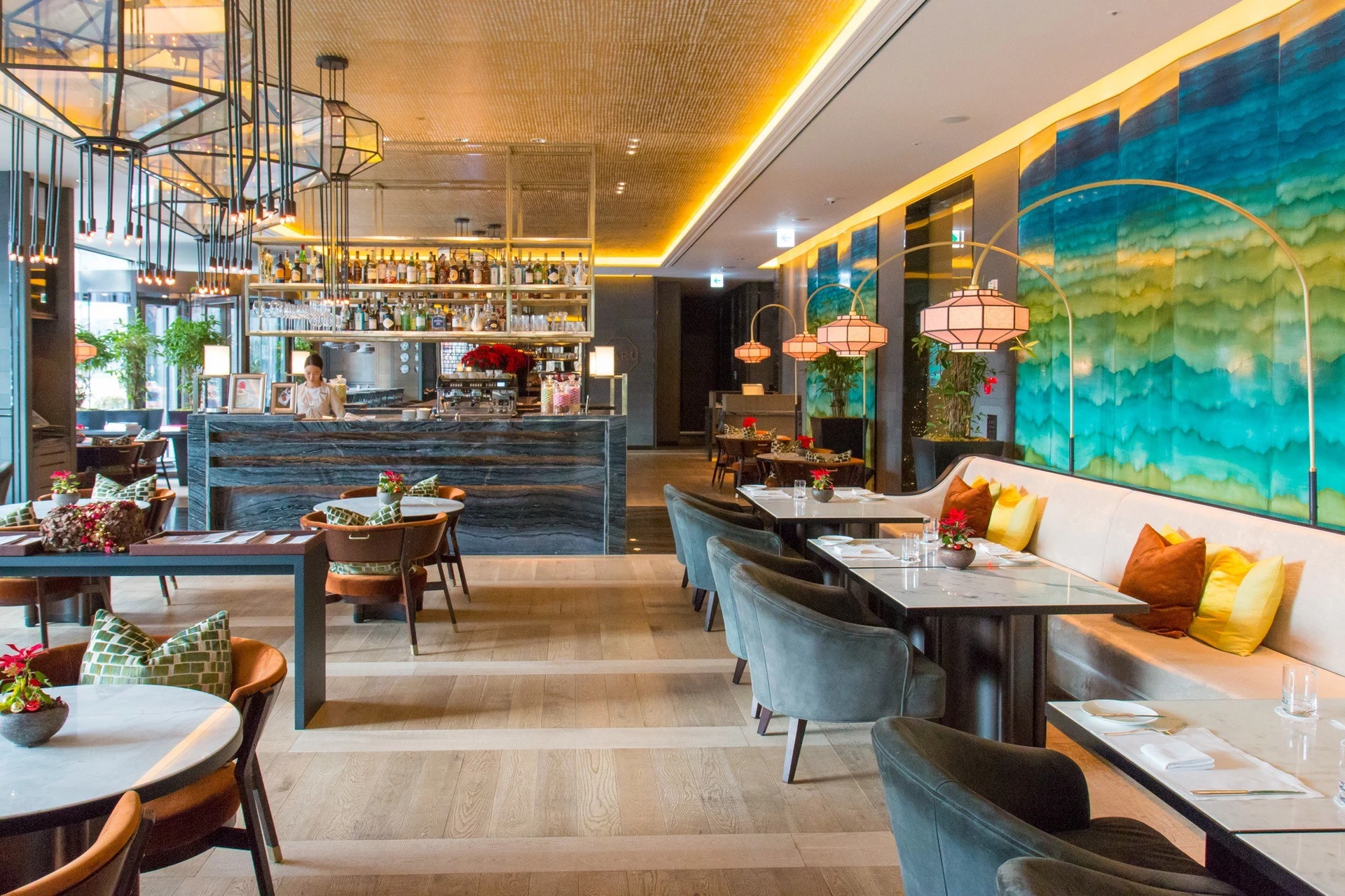 The Maru lounge at Four Seasons Hotel Seoul.