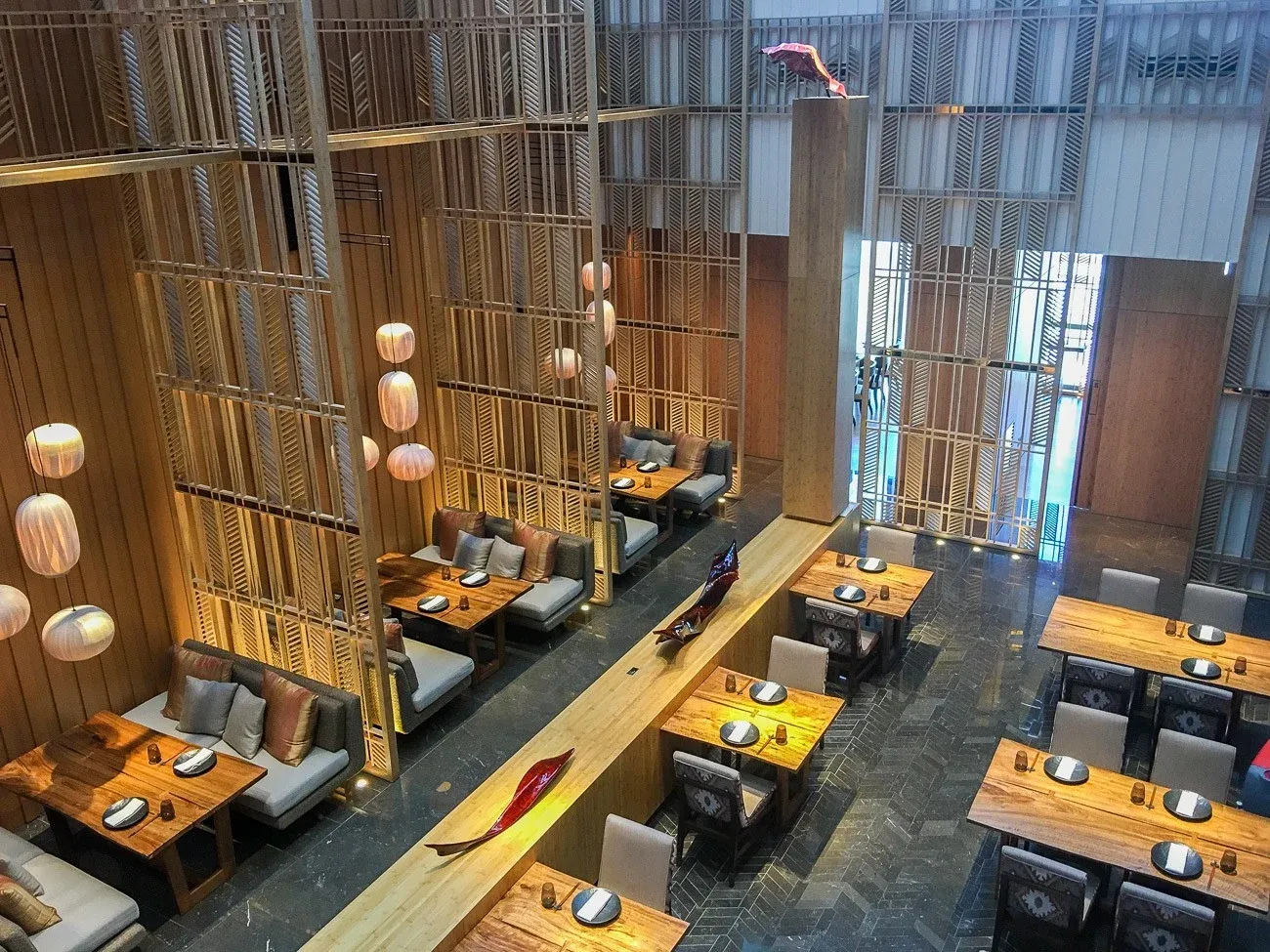 Kioku is the spacious Japanese restaurant inside Four Seasons Hotel Seoul.