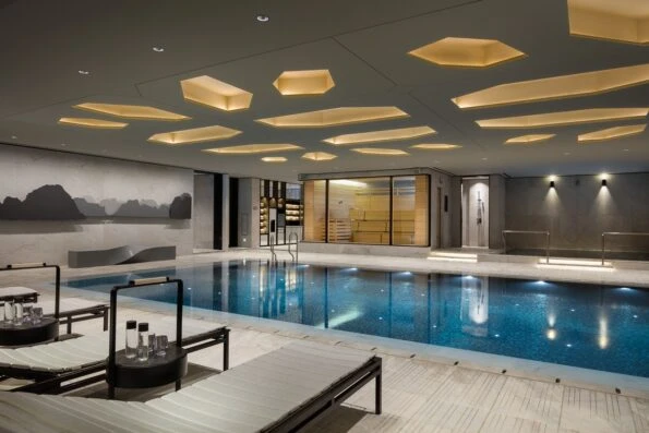 The gorgeous indoor pool at Four Seasons Hotel Seoul.