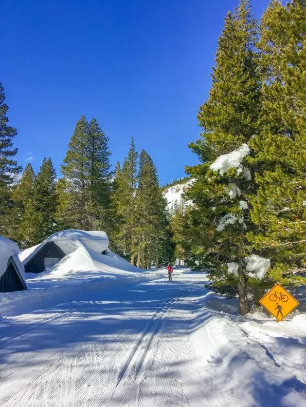 Put cross country skiing on your Mammoth to-do list!