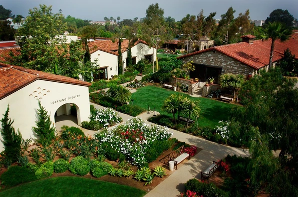 Estancia La Jolla hotel has probably the most impressive landscaping of any San Diego hotel.