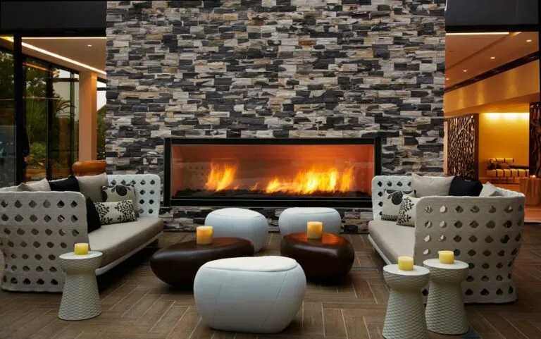 Hotel La Jolla, Curio Collection by Hilton has an outdoor poolside lounge.