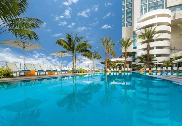 Best hotel pools in San Diego