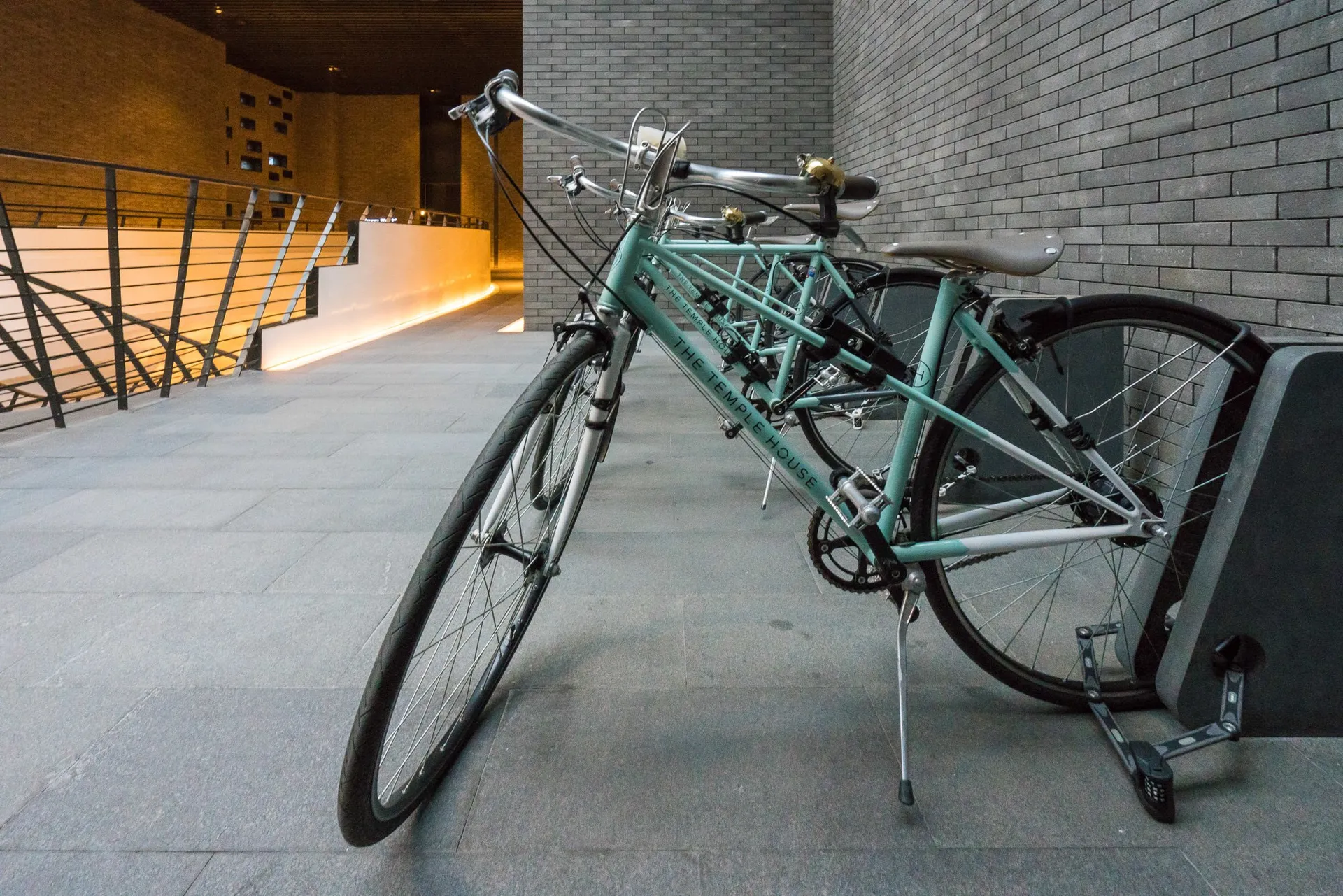 Guest of The Temple House in Chengdu can use the hotel's complimentary bikes.