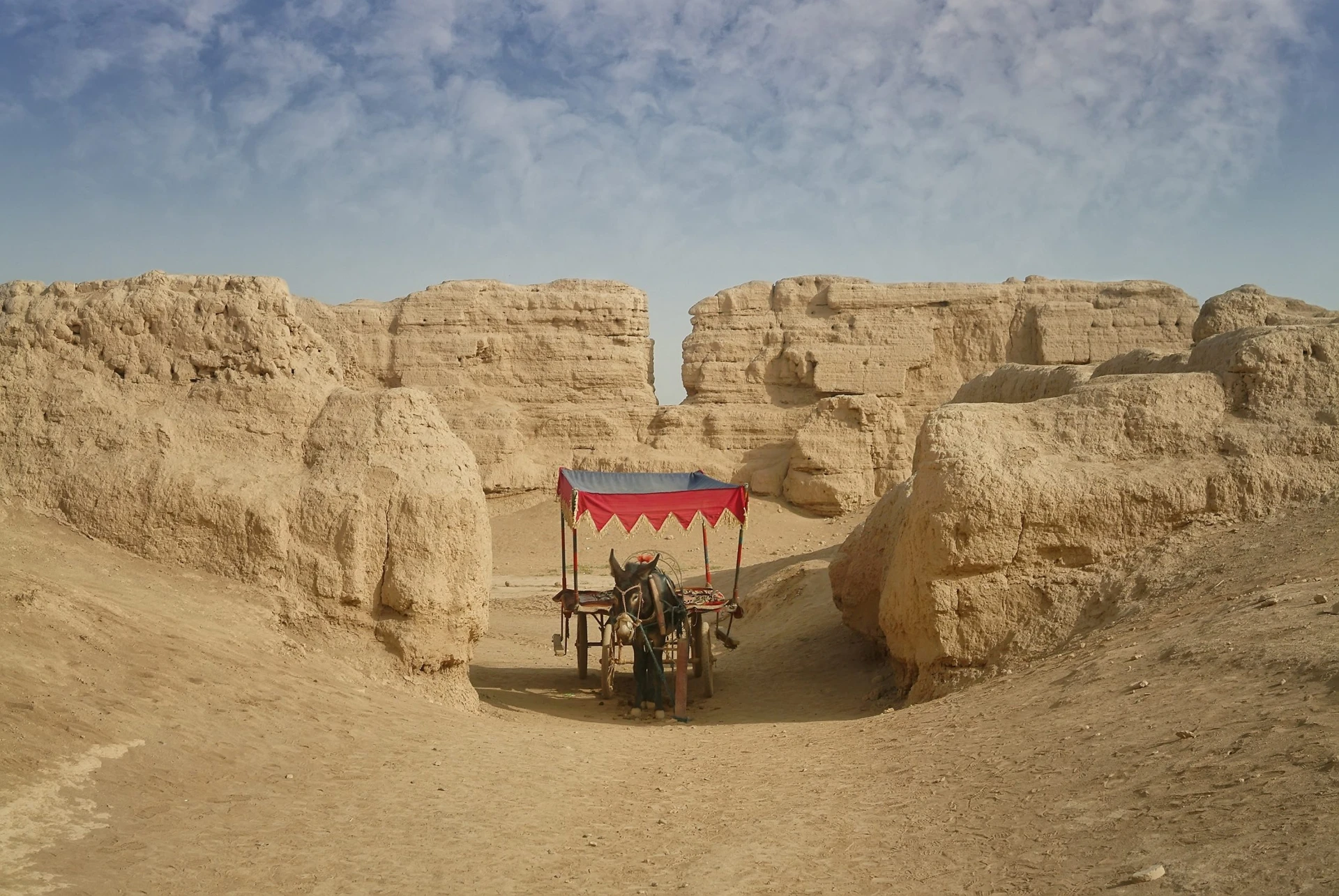 What you can do in the oasis of Turpan, China's hottest city.