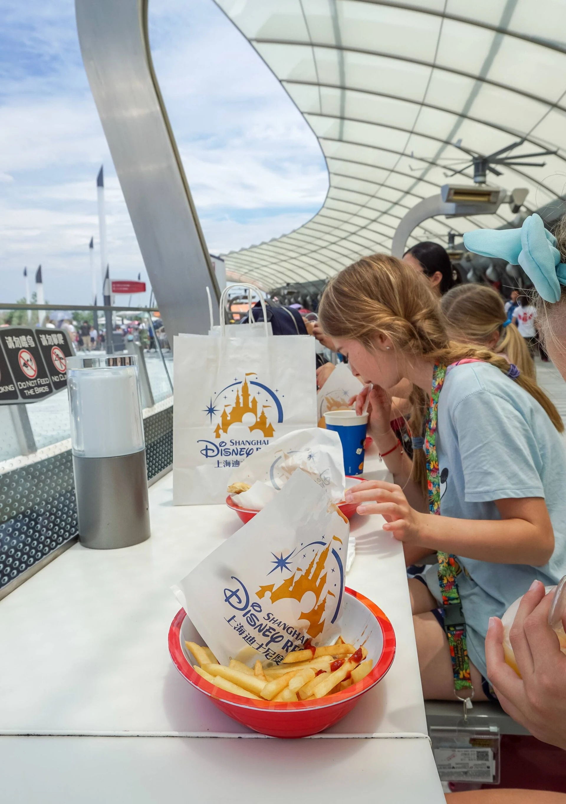 Western food like burgers can be ordered at Shanghai Disneyland's Stargazer Grill in Tomorrowland.