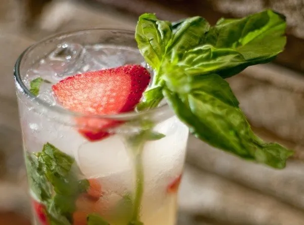 Basil-ade Mocktail Recipe