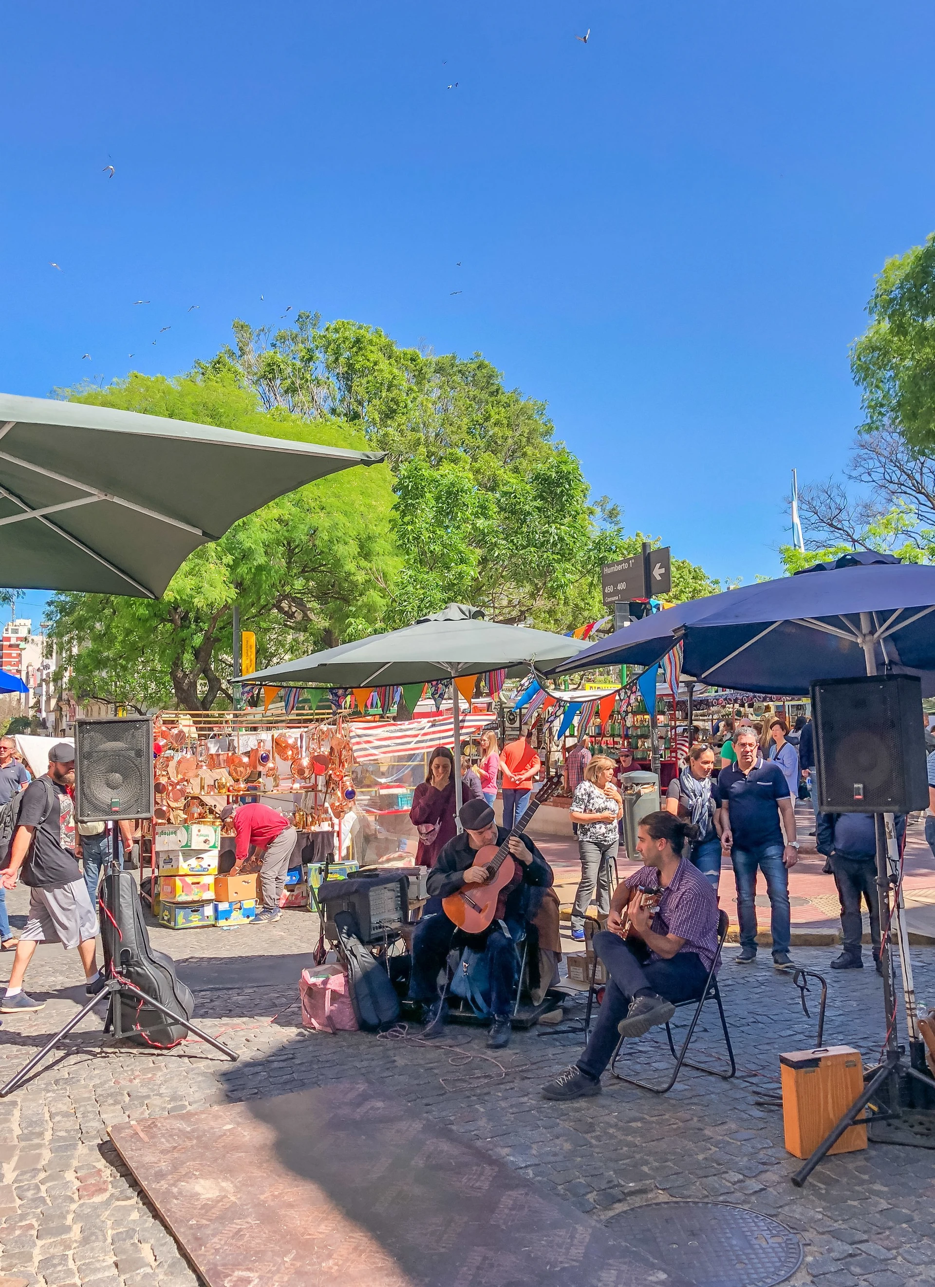 Live music at the San Telmo Fair in Buenos Aires, Argentina.