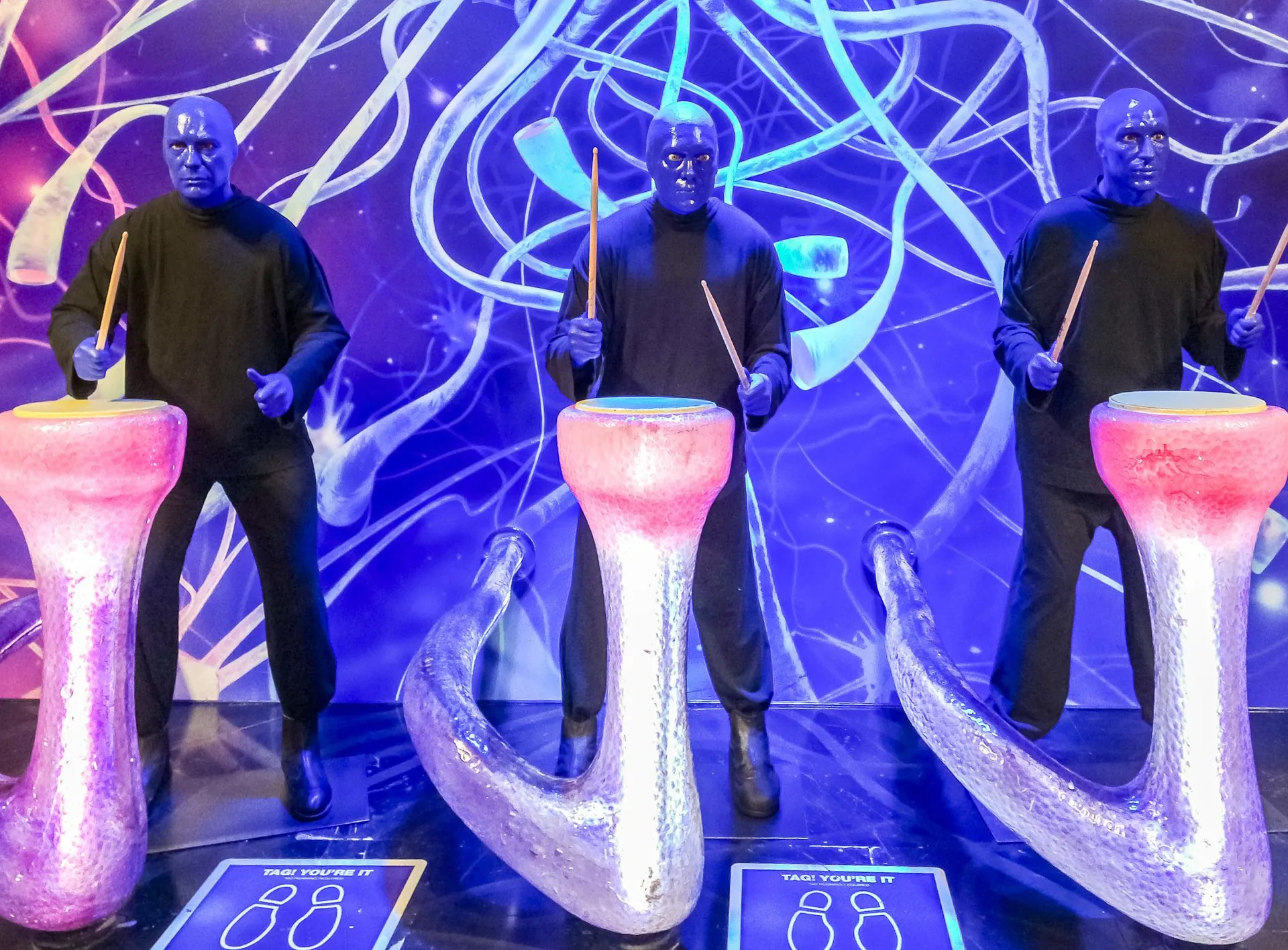 Blue Man Group statues in the lobby for photo ops, a fun Las Vegas kids activity.