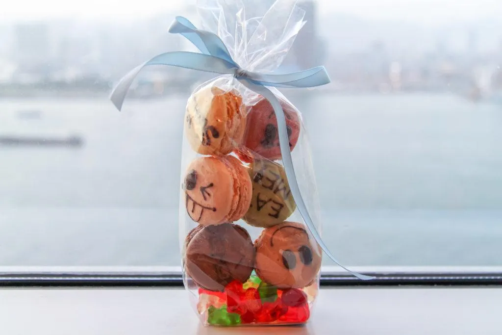 Four Seasons Hotel Hong Kong