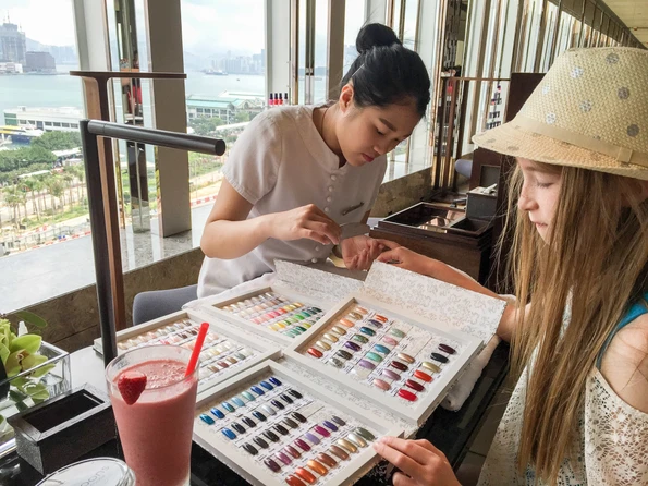The Nail Bar at Four Seasons Hotel Hong Kong